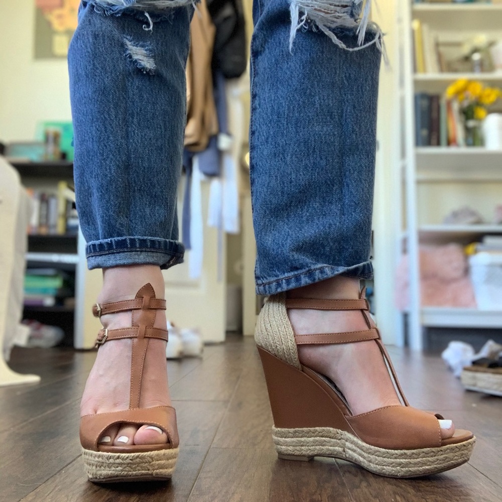 Sam Edelman wedge sandals tan